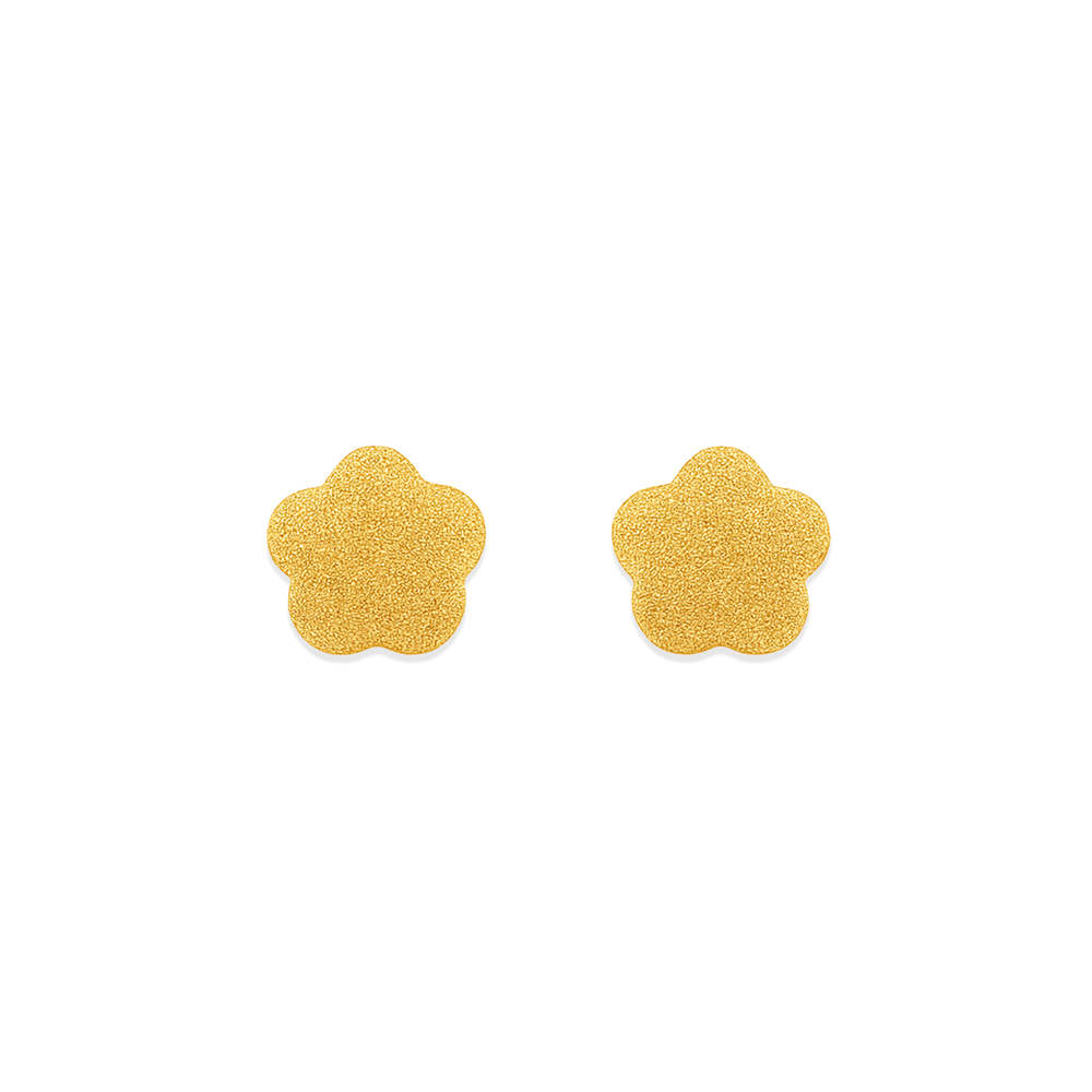 18K Gold Stud Earrings for Women – Minimal Luxury Design