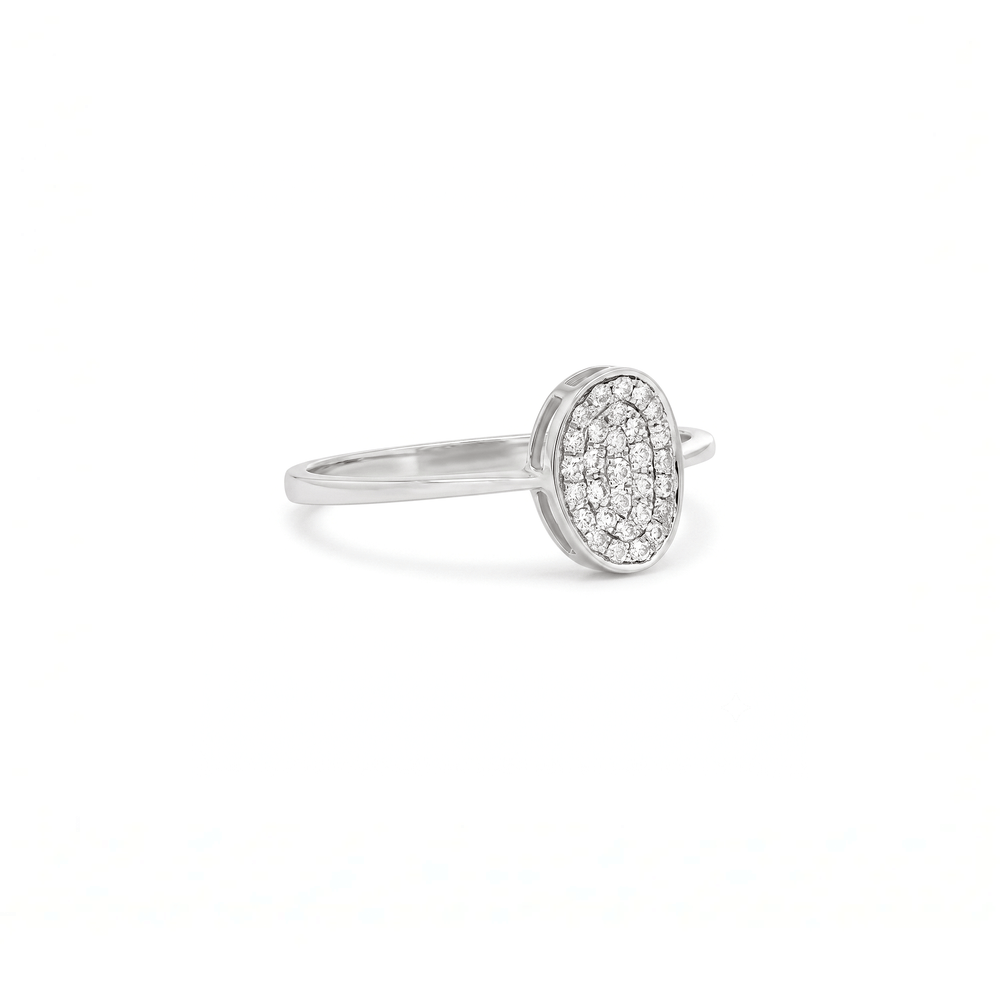 Natural Diamond Oval Radiance Halo Ring in 18K Gold