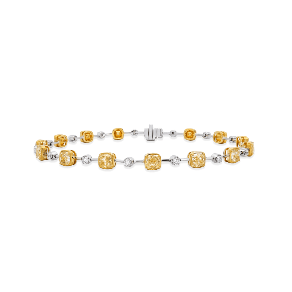 Natural Diamond Dual Aura Cushion-Round Diamond Bracelet
