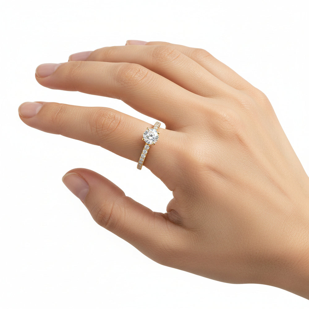 Natural Diamond Engagement Ring in 18K Yellow Gold