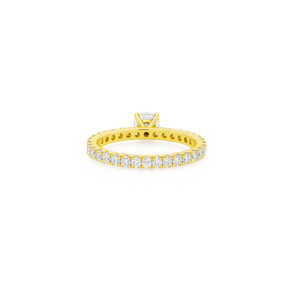 Natural Diamond Engagement Ring in 18K Yellow Gold