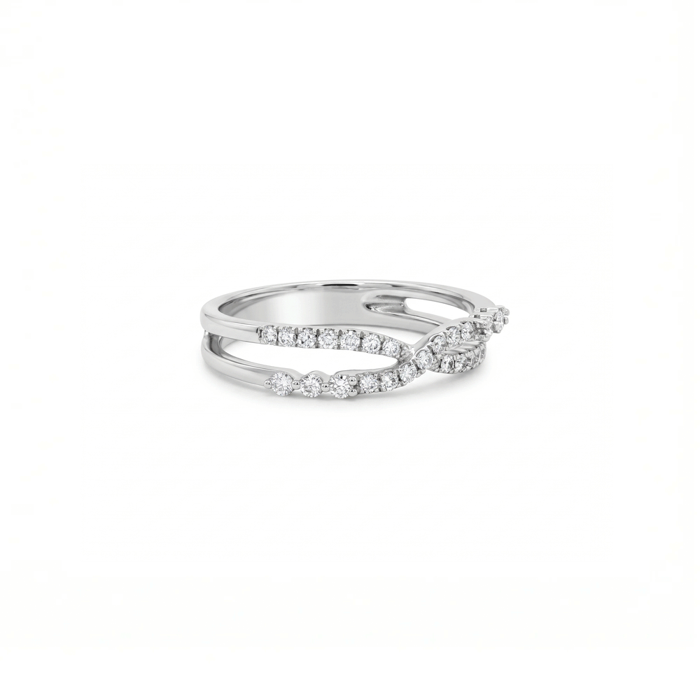 Eternal Twist Natural Diamond Ring in 18K Gold