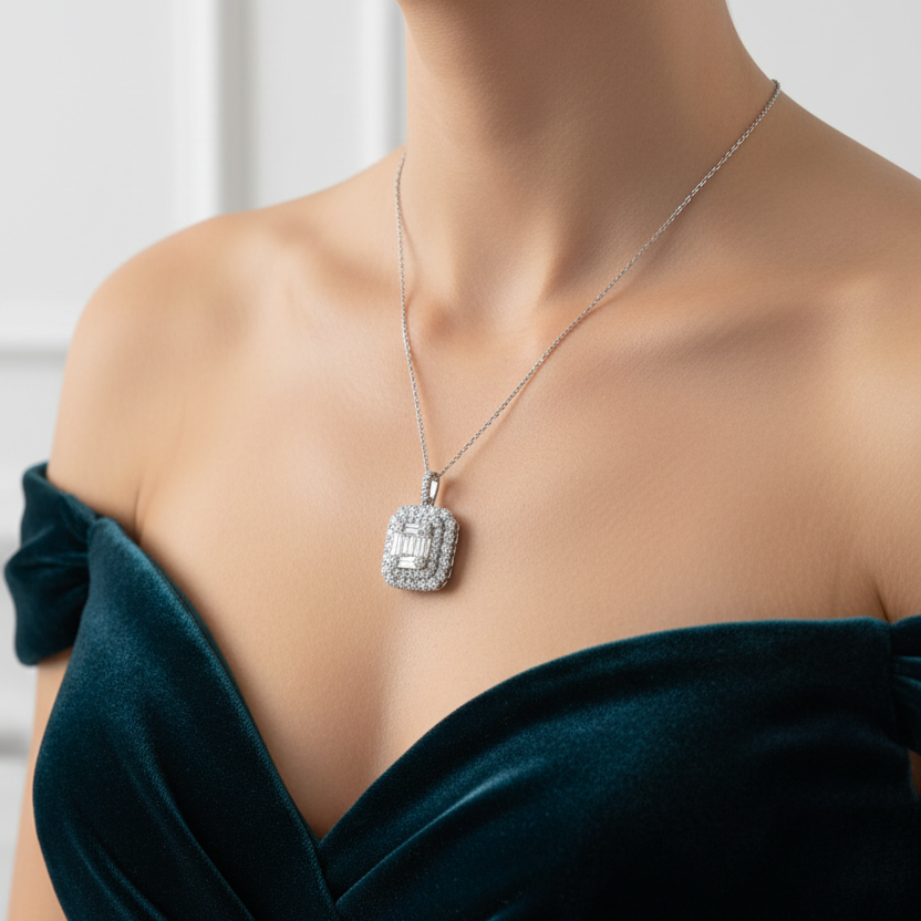 18K Gold Natural Diamond Pendant Necklace | Flashy Jewellery