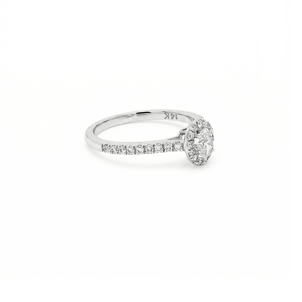 Lab Grown Diamond Halo Engagement Ring | Flashy Jewellery
