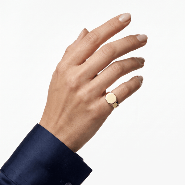 18K Gold Sovereign Edge Signet Ring hover