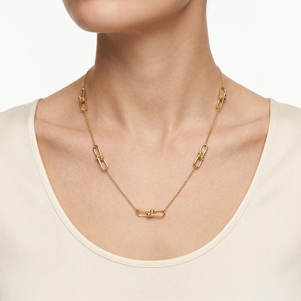 Gold Jewellery Elongated Luxe Link Necklace hover