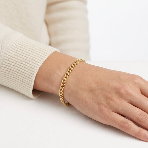 18K Gold Imperial Curb Link Bracelet hover