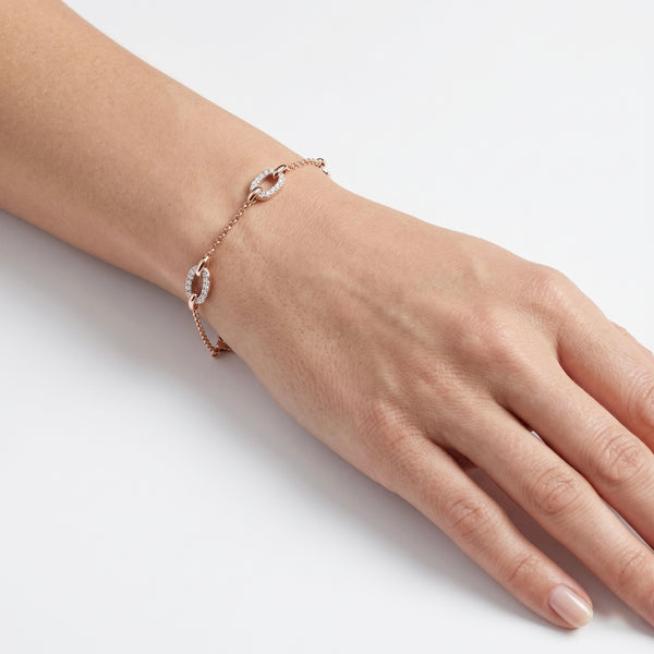 18K Rose Gold Natural Diamond Link Station Bracelet hover