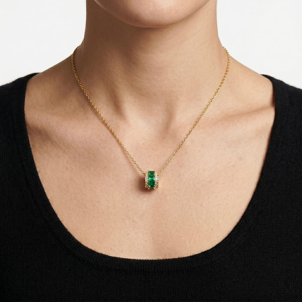 Green Sapphire Interlocking Pendant Necklace