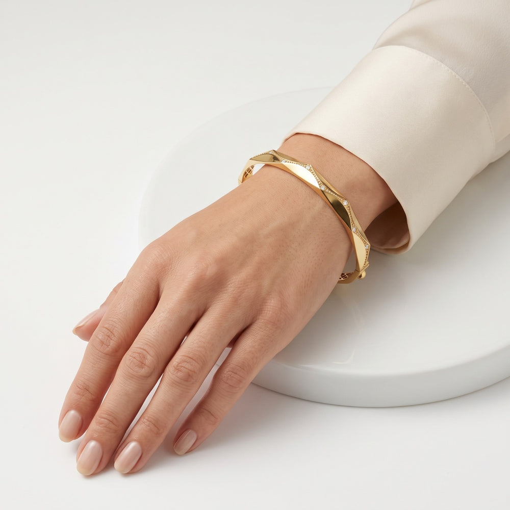 Gold Jewellery Zigzag Radiance Gold Bangle