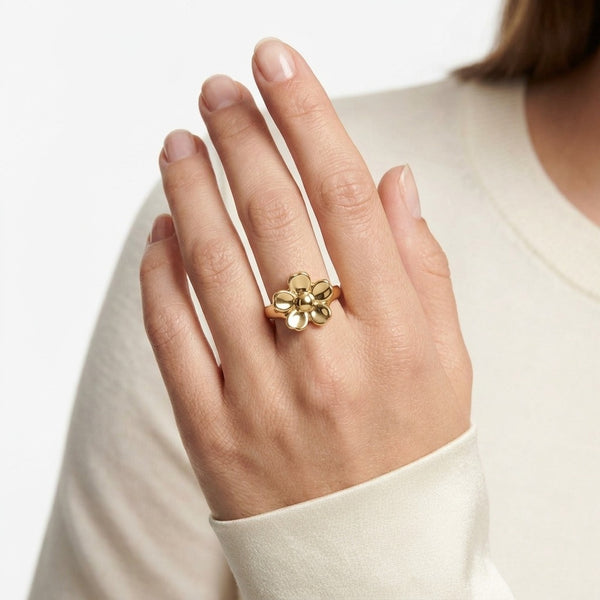 Bloom Petal Gold Statement Ring – 18K Gold hover