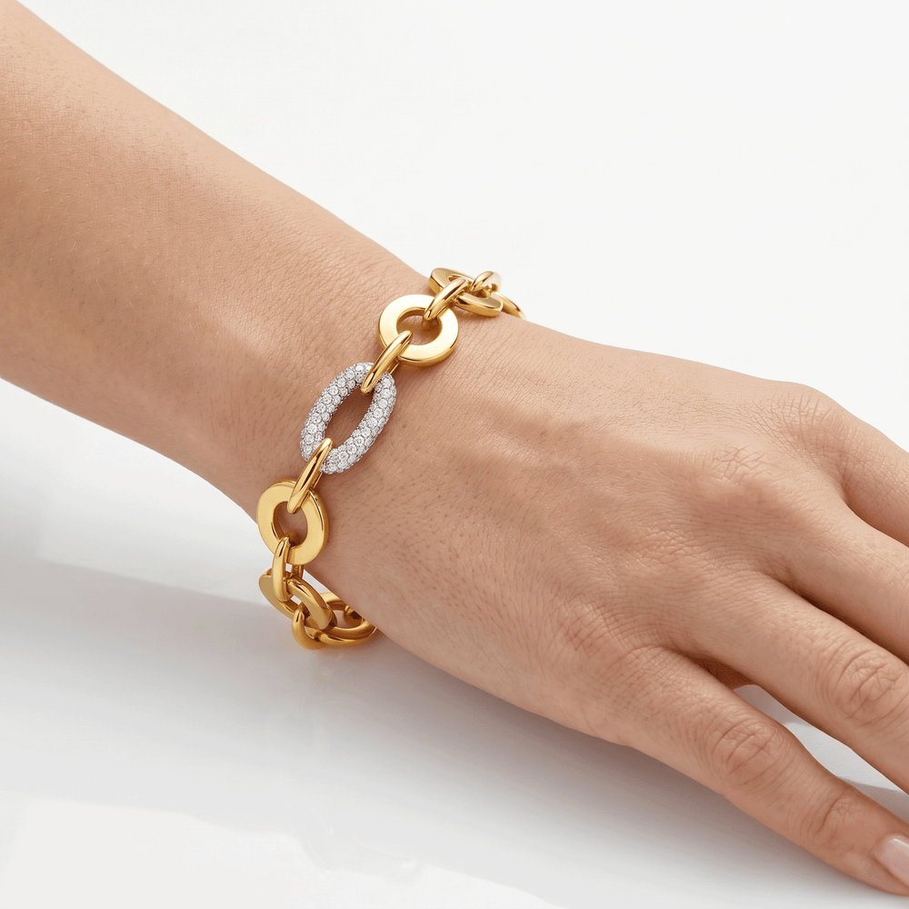 18K Gold Mixed-Link Gold Bracelet with a Pavé Accent Link