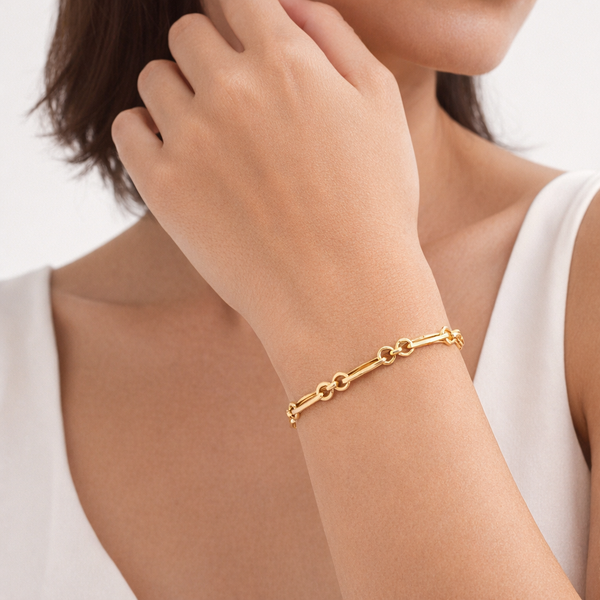 18K Gold Link Bracelet – Luxury High Polish Gold Bracelet hover