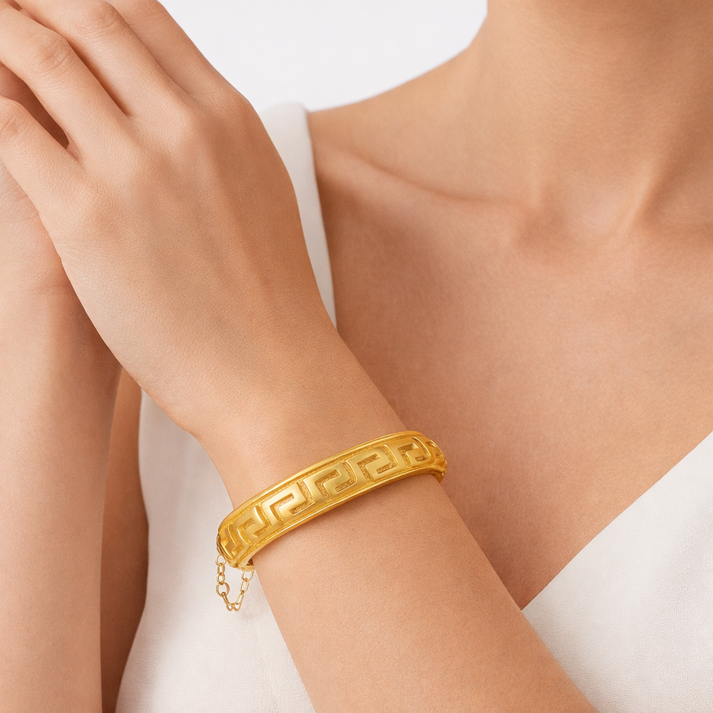 Twisted Gold Cuff Bracelet Bangle – 18K Gold