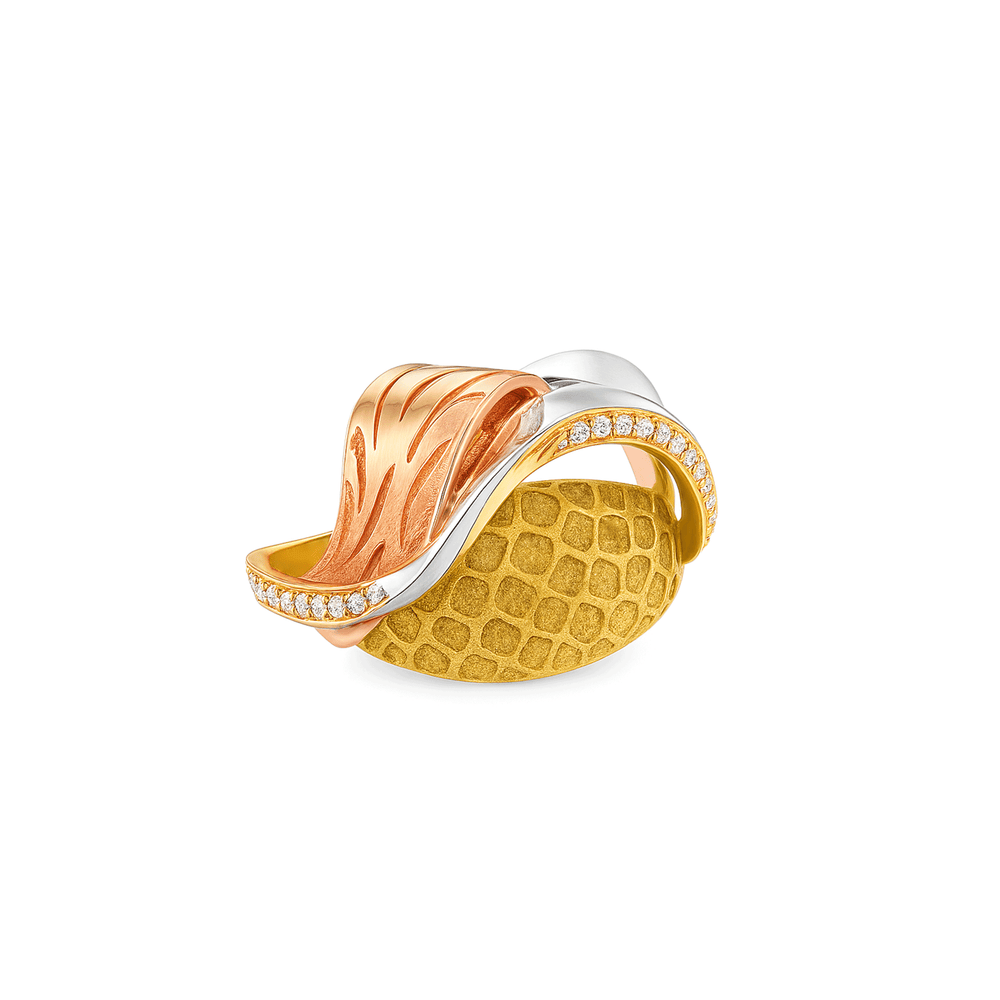 18K Gold Women's Statement Ring – Luxury High Polish Design
