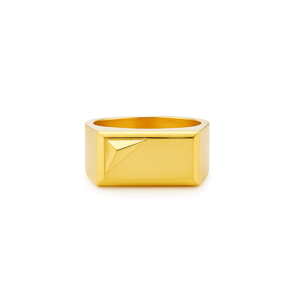 18K Gold Men’s Statement Ring – Bold Luxury Design