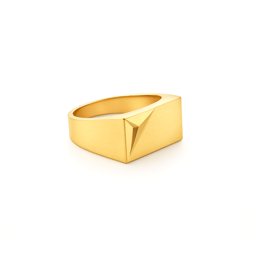 18K Gold Men’s Statement Ring – Bold Luxury Design