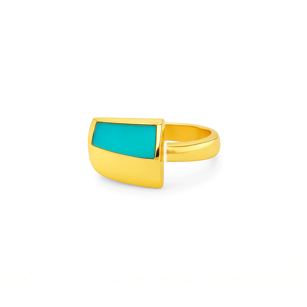 18K Gold Women’s Statement Ring – Elegant High-Polish Design